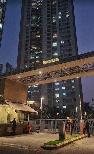 3 BHK Apartment For Sale in Lodha Luxuria Priva, Majiwada