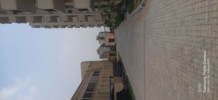 Balcony, mrg-the-balcony 3 Bedroom 1025 Sq.Ft. Apartment In Sector 93 Gurgaon 10605784