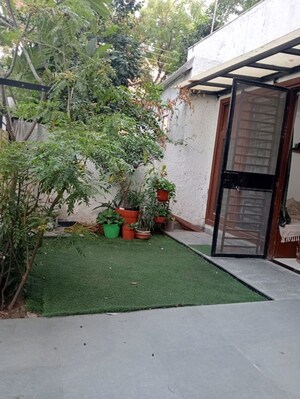 Balcony in 3 BHK Apartment at Amrapali Sapphire, Sector 45 – for Sale
