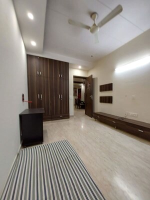 Living Room in 2 BHK Builder Floor at Sector 40 – for Rent