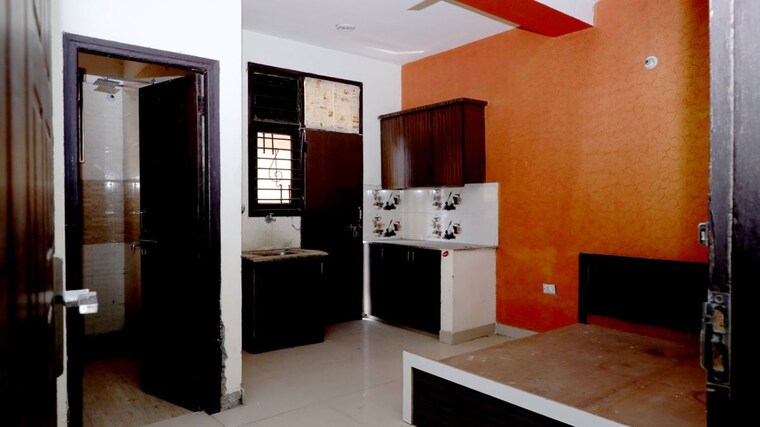 Bedroom, sector 4 greater noida 2 Bedroom 950 Sq.Ft. Builder Floor In Sector 4 Greater Noida Greater Noida 10605809