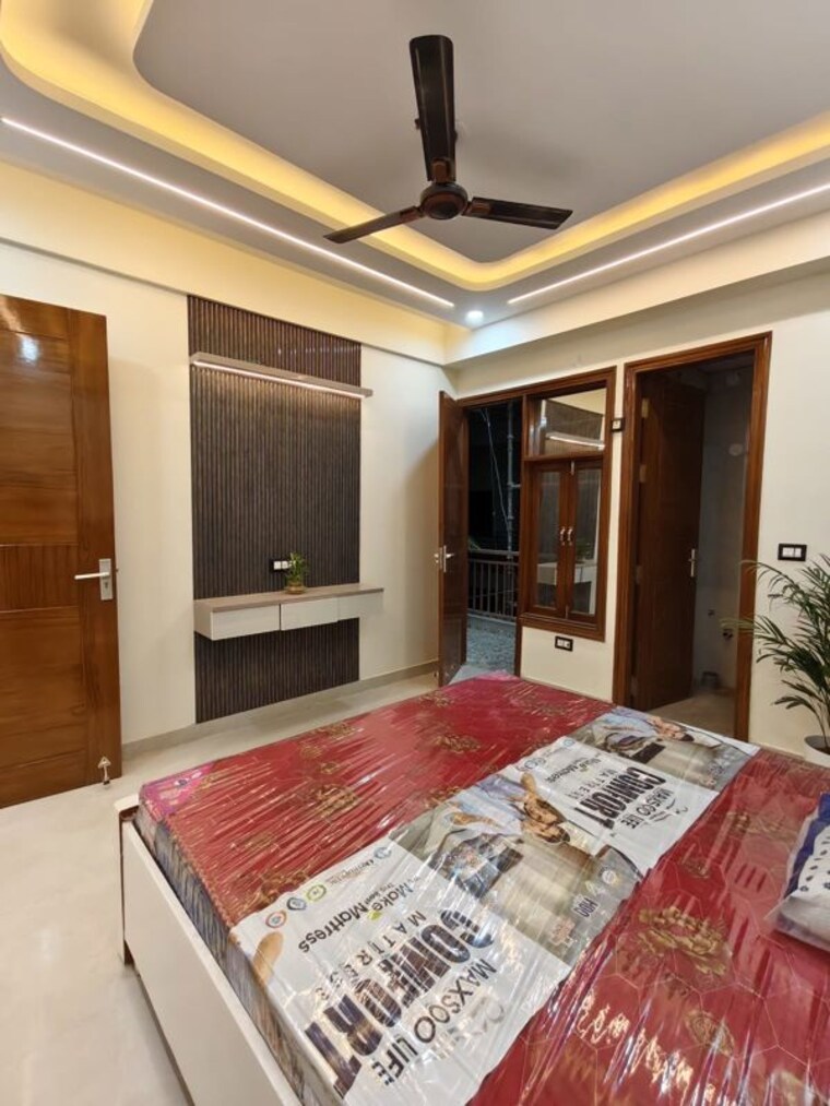 Bedroom, krishna-tower-noida 2 Bedroom 1820 Sq.Ft. Builder Floor In Sector 73 Noida 10605824
