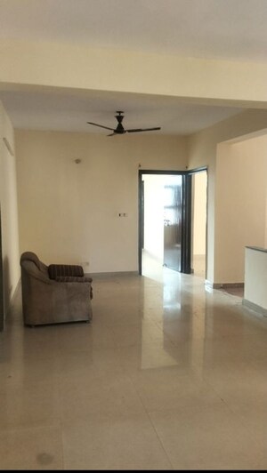 Room in 3 BHK Apartment at SRS Royal Hills, Sector 87 – for Rent