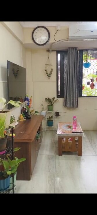 1 BHK 420 Sq.Ft. Apartment in Indravihar CHS