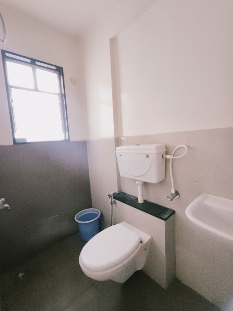 Bathroom, nyati-defence-enclave 1 Bedroom 550 Sq.Ft. Apartment In Undri Pune 10565897