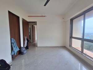 Room in 2 BHK Apartment at Tricity Montview, Sanpada – for Rent
