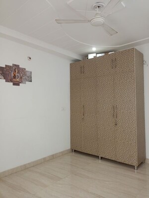 2 BHK Builder Floor For Rent in Sector 23