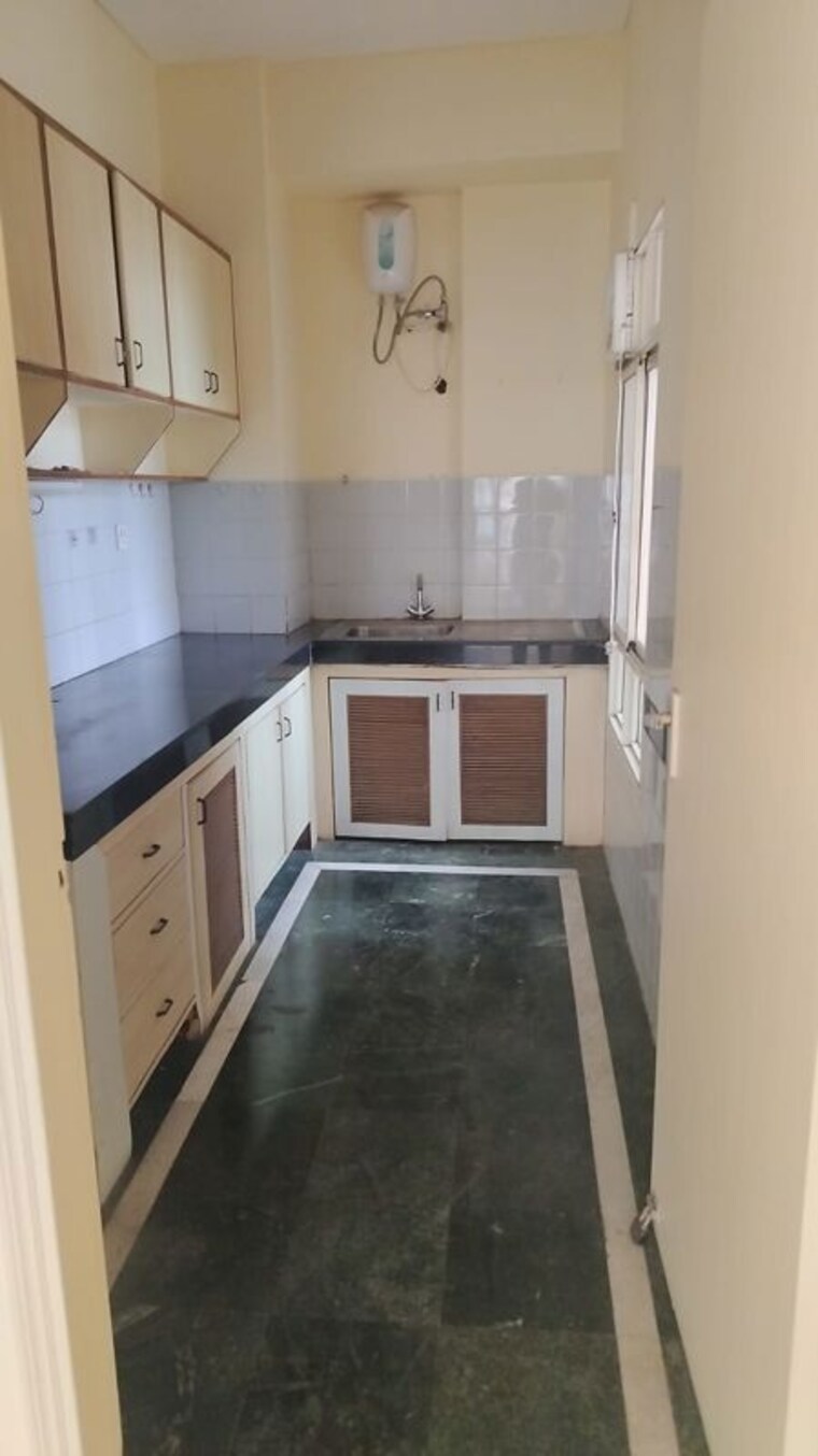 Kitchen, dlf-regency-park-i 2 Bedroom 1105 Sq.Ft. Apartment In Dlf Phase iv Gurgaon 10557693