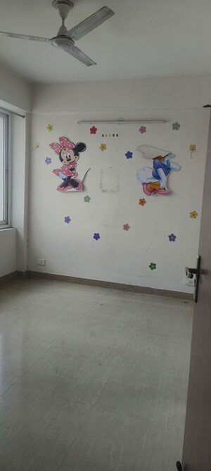 Room in 2 BHK Builder Floor at Sector 23 – for Rent