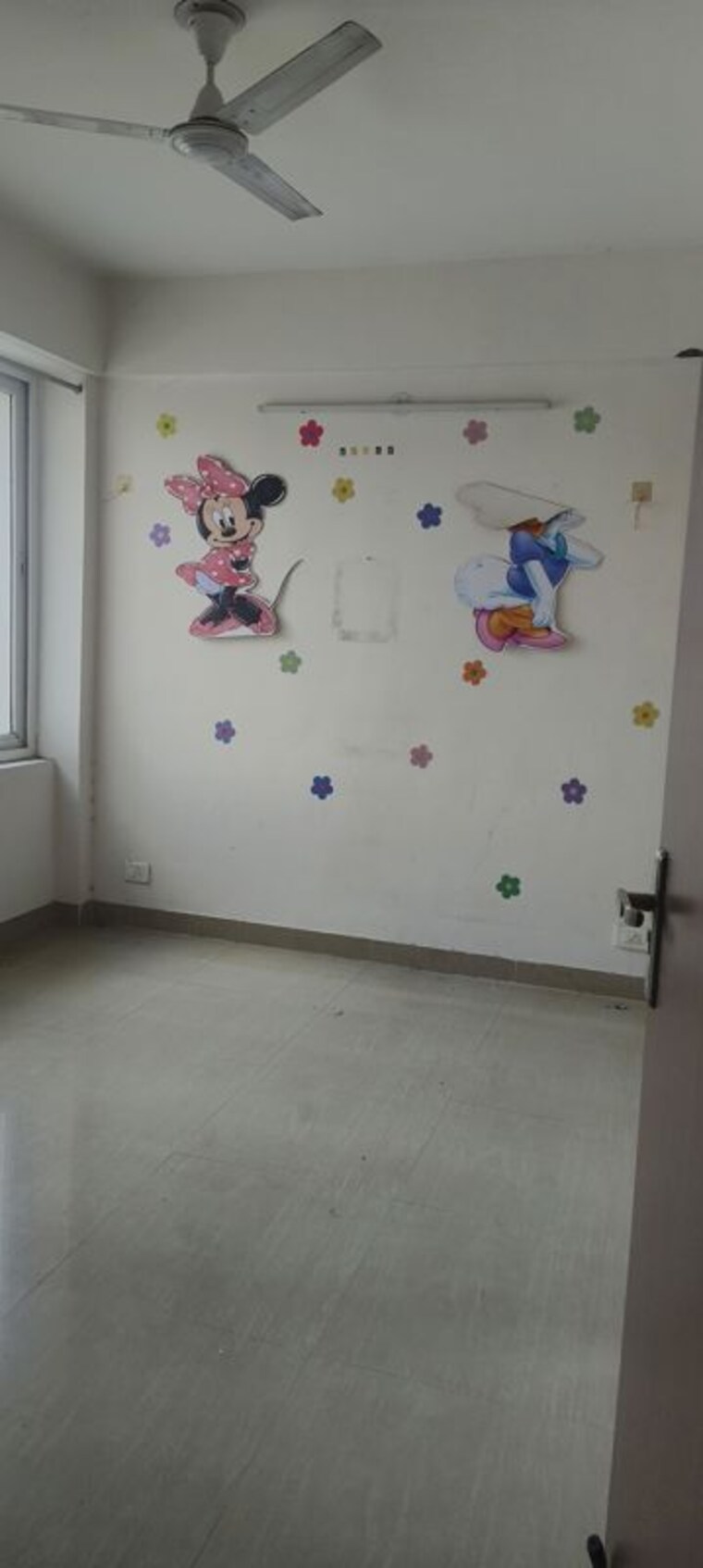 Room, sector 23 2 Bedroom 1250 Sq.Ft. Builder Floor In Sector 23 Gurgaon 10605882