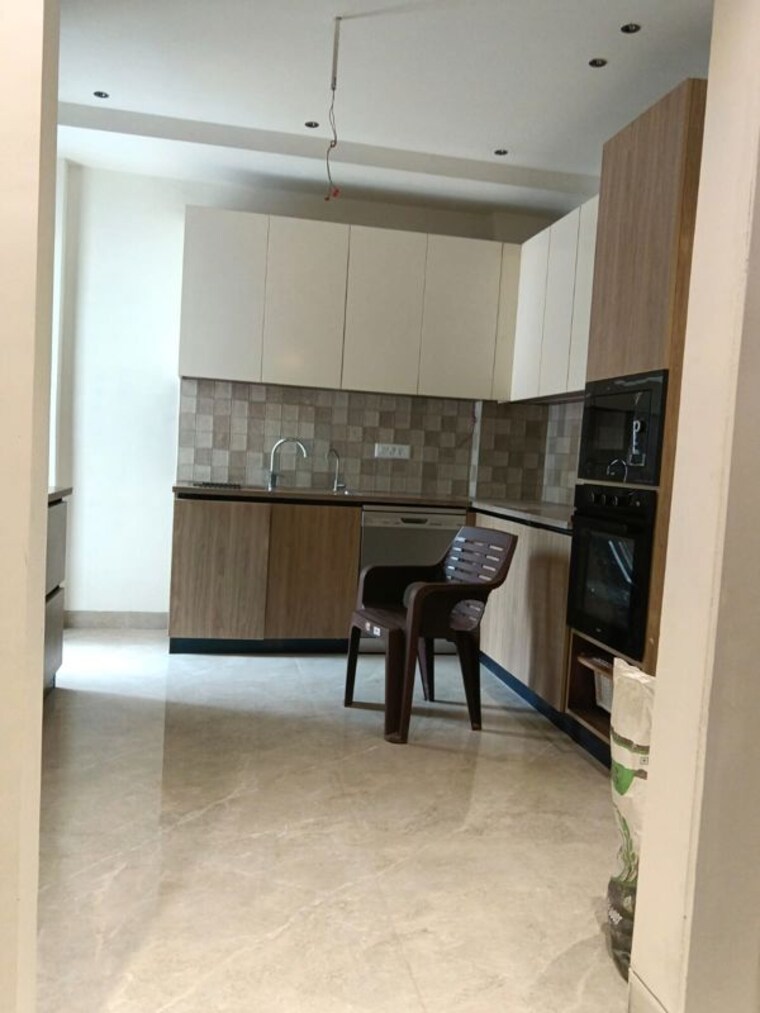 Kitchen, sector 65 4 Bedroom 267 Sq.Yd. Builder Floor In Sector 65 Gurgaon 10604398