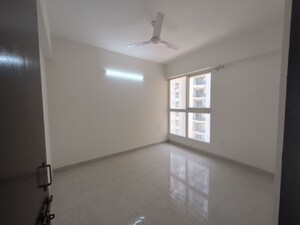 Room in 2 BHK Builder Floor at Sector 21 – for Rent