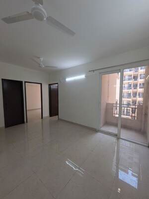 Room in 2 BHK Builder Floor at Sector 21 – for Rent
