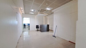 Room in  Office Space at Seawoods Grand Central Mall, Seawoods – for Rent