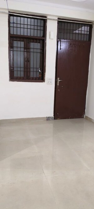 Room in 1 BHK Builder Floor at Neb Sarai – for Rent
