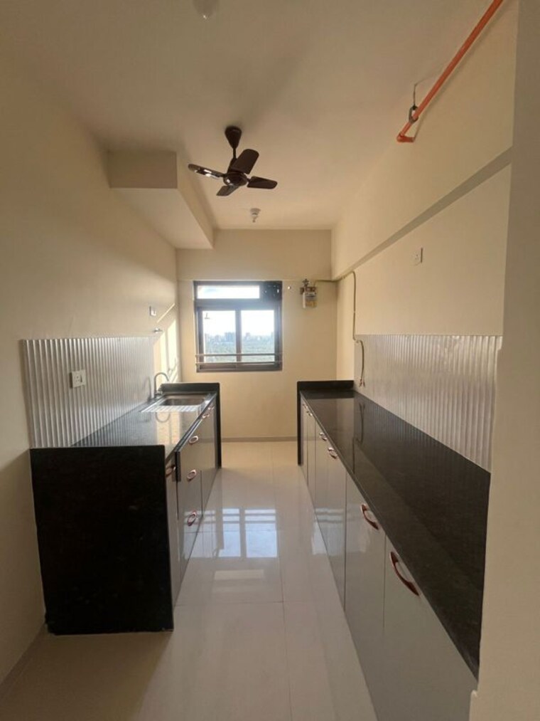 Team Area, landmark-building-bandra-west 2 Bedroom 980 Sq.Ft. Apartment In Bandra West Mumbai 10605926
