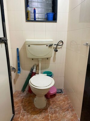 Bathroom in 1 BHK Apartment at Khar West – for Rent