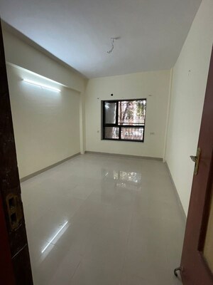 Room in 1 BHK Apartment at Khar West – for Rent