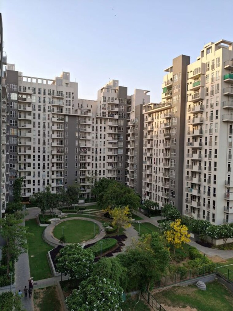Exterior View, ireo-the-corridors 2.5 Bedroom 1540 Sq.Ft. Apartment In Sector 67a Gurgaon 10605936