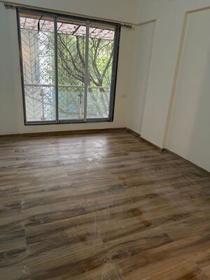 Room in 2 BHK Apartment at Vijay Vilas Vega Building 1 to 6 CHS Ltd, Kavesar – for Rent