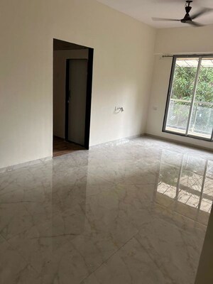 Room in 2 BHK Apartment at Vijay Vilas Vega Building 1 to 6 CHS Ltd, Kavesar – for Rent