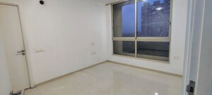 Room in 3 BHK Apartment at Hiranandani Estate, Ghodbunder Road – for Rent