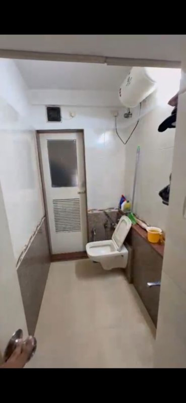 Bathroom, kalpataru-classic 2 Bedroom 750 Sq.Ft. Apartment In Malad West Mumbai 10605947