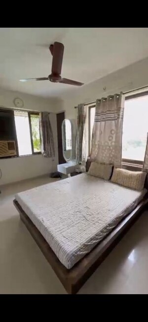 Bedroom in 2 BHK Apartment at Kalpataru Classic, Malad West – for Sale
