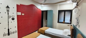 Bedroom in  Pg at Vartak Nagar – for Rent
