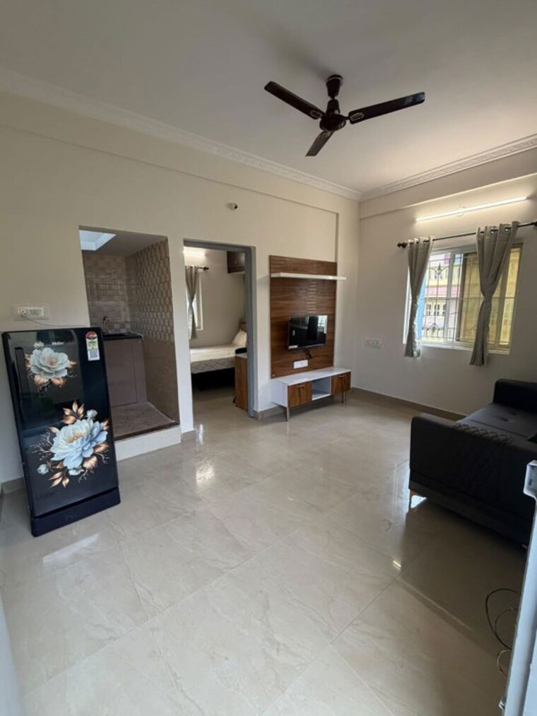 Living Room, mahadevpura 1 Bedroom 600 Sq.Ft. Builder Floor In Mahadevpura Bangalore 10606009