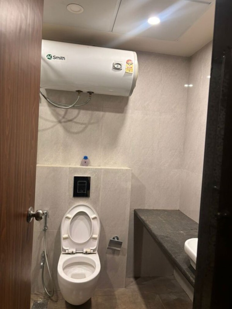 Bathroom, erandwane 4 Bedroom 2500 Sq.Ft. Apartment In Erandwane Pune 10606002