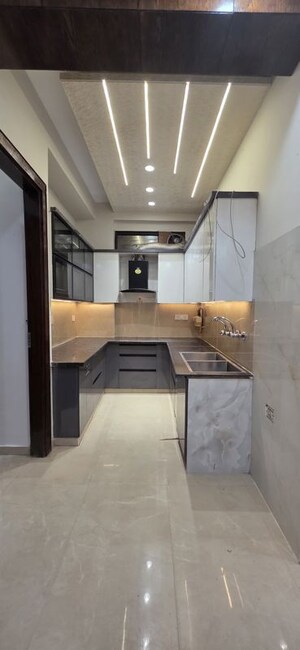 Kitchen in 3.5 BHK Builder Floor at Vasundhara – for Sale