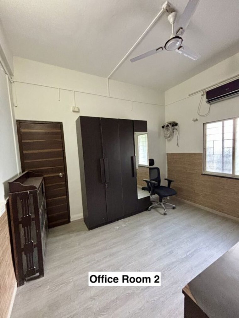 Team Area, chintamani-trimurti 4 Bedroom 2500 Sq.Ft. Apartment In Law College Road Pune 10606032