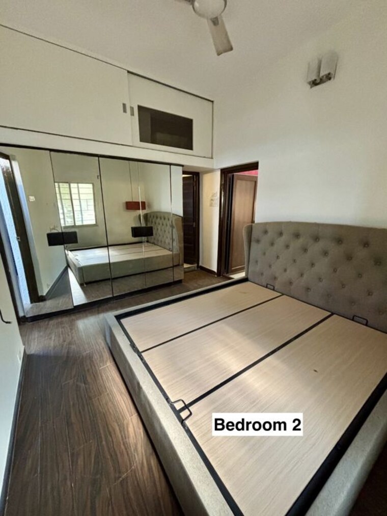 Kitchen, chintamani-trimurti 4 Bedroom 2500 Sq.Ft. Apartment In Law College Road Pune 10606032