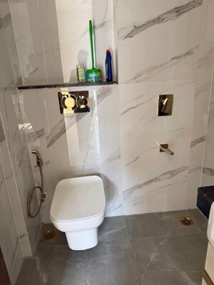 Bathroom in 3 BHK Apartment at Smart World Orchard, Sector 61 – for Rent