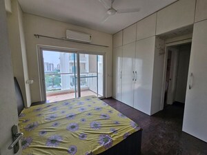 2.5 BHK Apartment For Rent in Shree Vardhman Victoria, Sector 70