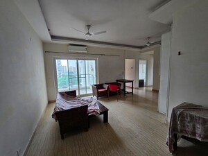 Parking in 2.5 BHK Apartment at Shree Vardhman Victoria, Sector 70 – for Rent