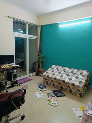 Bedroom in 3 BHK Apartment at Supertech Cape Town, Sector 74 – for Rent
