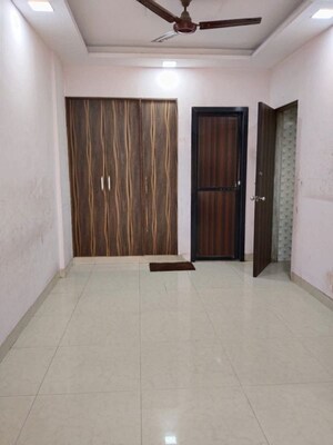 Room in 1 BHK Apartment at Rutu Estate, Brahmand – for Rent
