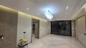 Room in 3 BHK Builder Floor at Sector 99 – for Sale