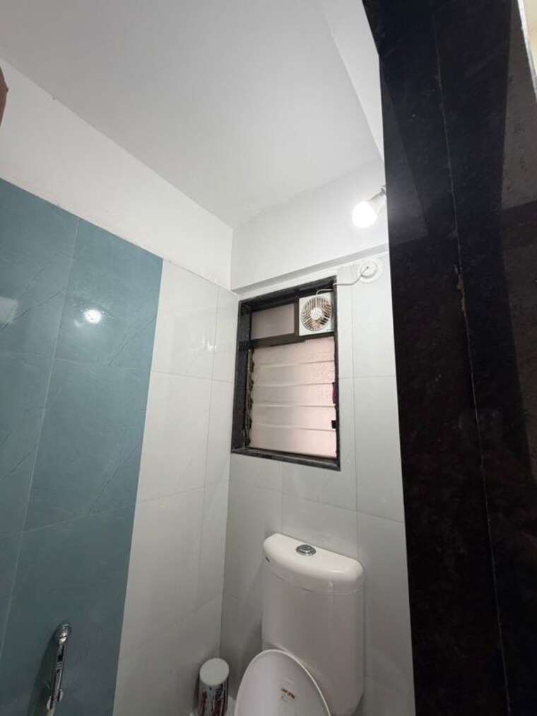Bathroom, haware-amara 1 Bedroom 320 Sq.Ft. Apartment In Vikhroli East Mumbai 10606241