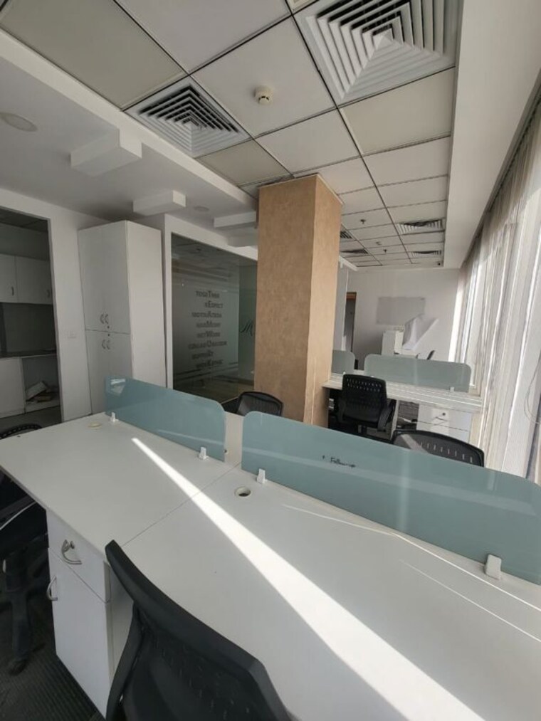 Team Area, m3m-urbana Commercial Office Space 1050 Sq.Ft. In Sector 67 Gurgaon 10606248