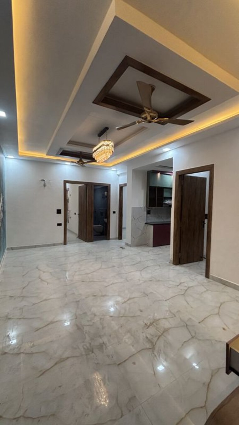 Room, patwari 2 Bedroom 1810 Sq.Ft. Builder Floor In Patwari Greater Noida 10606279