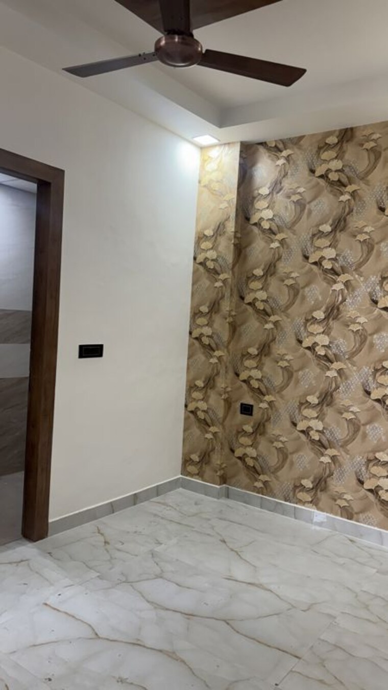 Room, patwari 2 Bedroom 1810 Sq.Ft. Builder Floor In Patwari Greater Noida 10606279
