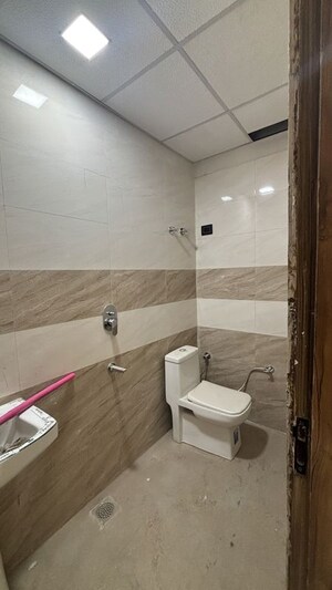 Bathroom in 2 BHK Builder Floor at Patwari – for Sale