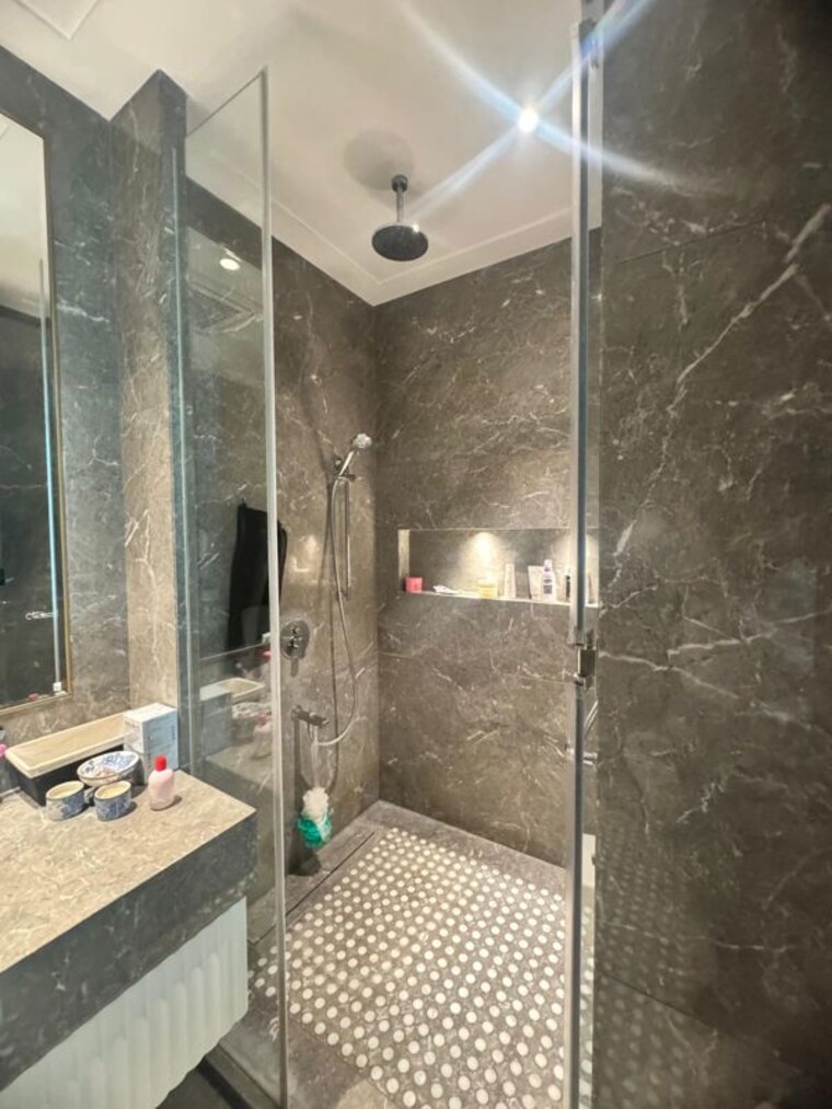 Bathroom, conscient-heritage-max 4 Bedroom 2930 Sq.Ft. Apartment In Sector 102 Gurgaon 10605680
