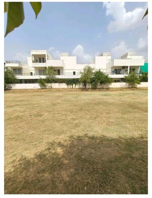  Plot – Garden View at Central Park Flower Valley Mikasa Plots, Sohna Sector 33 - for Sale