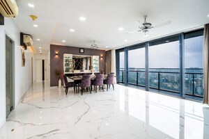 Parking in 5 BHK Apartment at Oberoi Realty Esquire, Goregaon East – for Sale