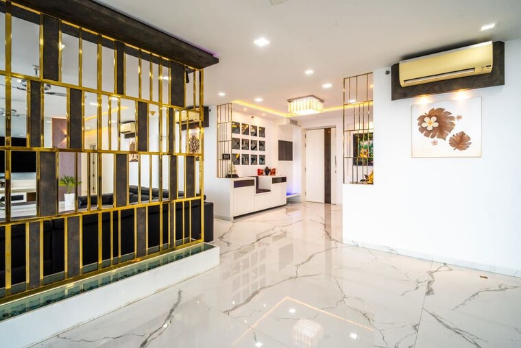 Balcony, oberoi-realty-esquire 5 Bedroom 2987 Sq.Ft. Apartment In Goregaon East Mumbai 10606299