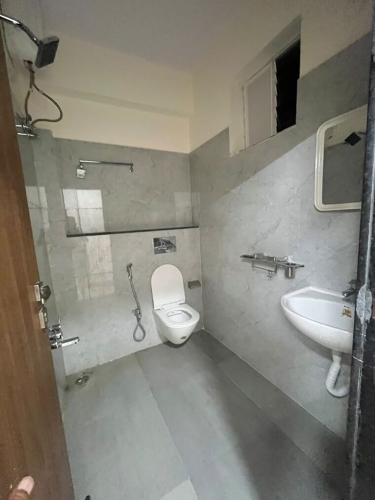 Bathroom, jaswitha-harmony 3 Bedroom 1670 Sq.Ft. Apartment In Kondapur Hyderabad 10605682